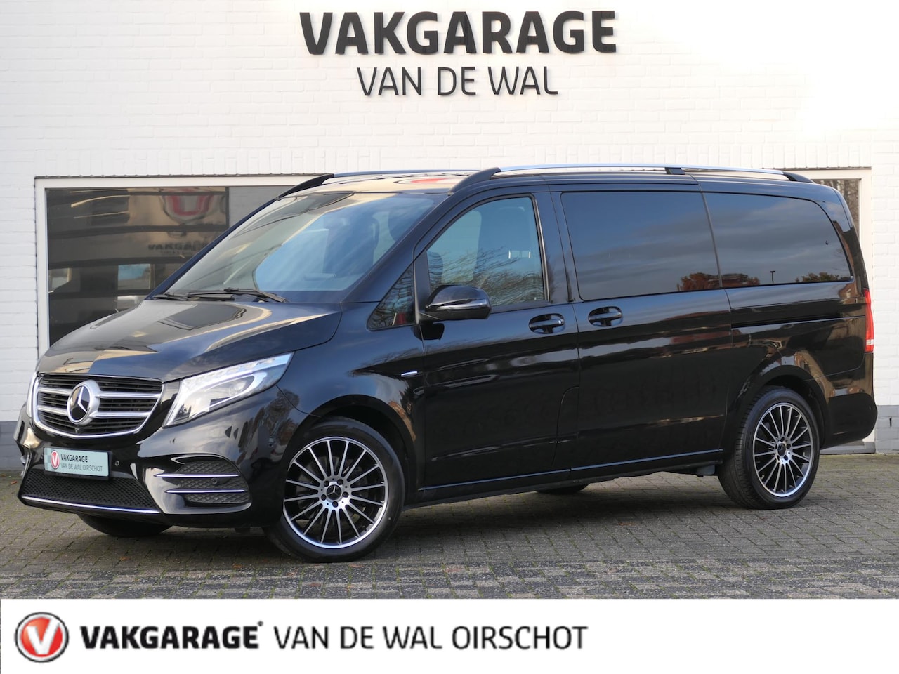 Mercedes-Benz V-klasse - 250d Lang Exclusive AMG | Panoramadak |  Verwarmde + geventileerde comforstoelen V+A | Ron - AutoWereld.nl