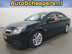 Opel Vectra GTS - 1.8-16V Executive PANO/NAVI/PDC/TRHAAK/H.LEDER