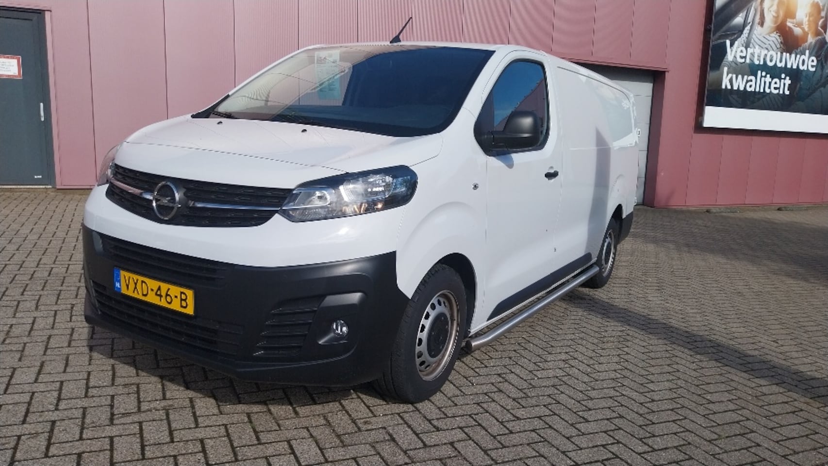 Opel Vivaro - GB 1.5 Diesel 102pk L3H1 . Edition - AutoWereld.nl