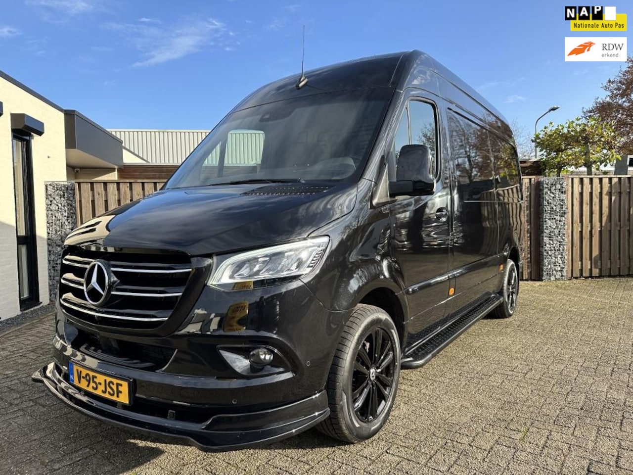 Mercedes-Benz Sprinter - 317 1.9 CDI L2H2 LED - 18" VELGEN - 3500 KG - AutoWereld.nl