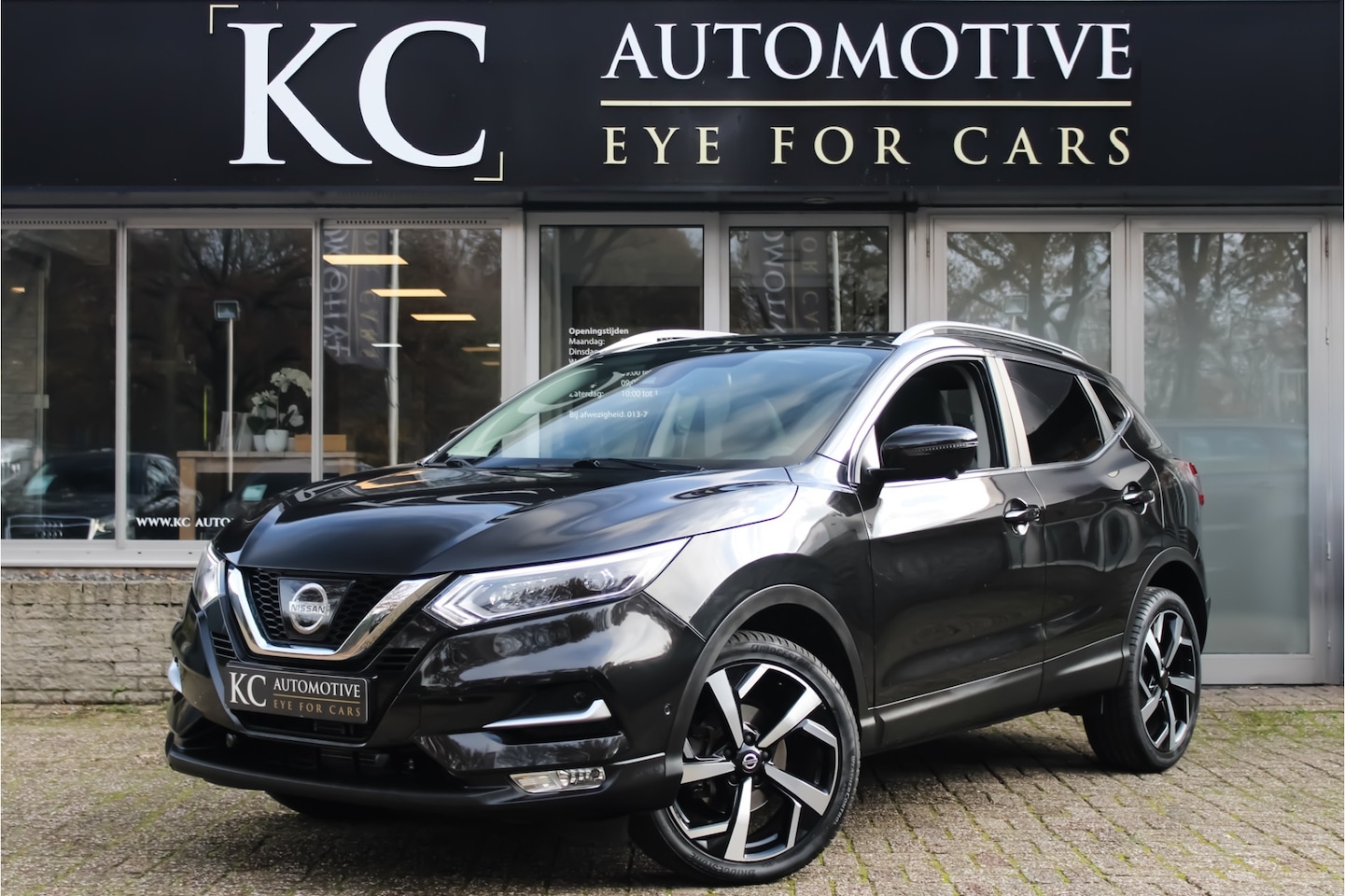 Nissan Qashqai - 1.2 Tekna + Pano | 360 - AutoWereld.nl