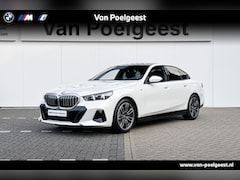 BMW 5-serie - Sedan 520d M Sport | Travel Pack | Innovation Pack | Comfort Pack