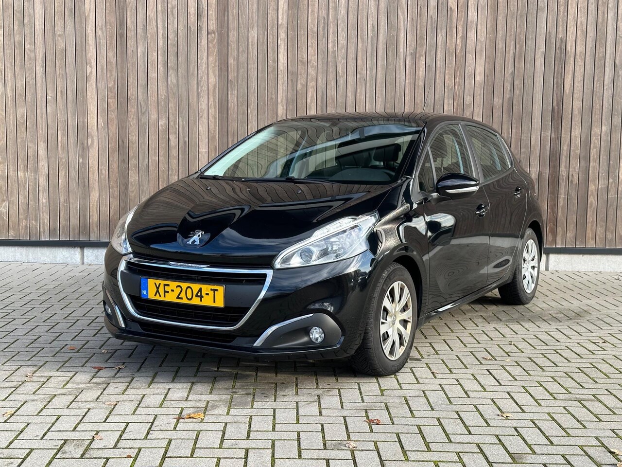 Peugeot 208 - 1.5 BlueHDi Blue Lease Active | NAVI | - AutoWereld.nl