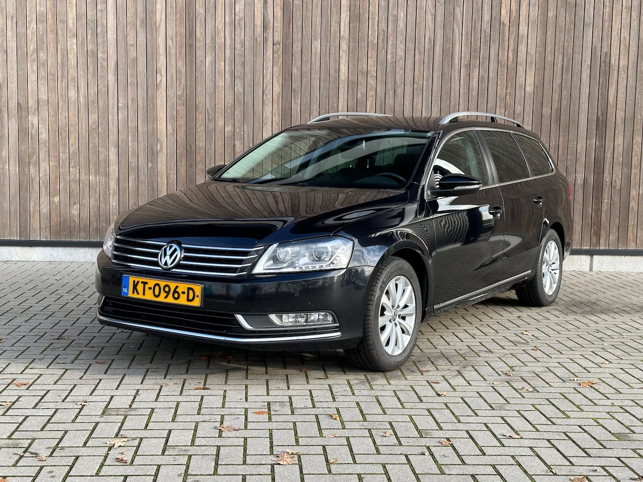 Volkswagen Passat Variant - 2.0 TDI R-line | AUT | XENON | - AutoWereld.nl