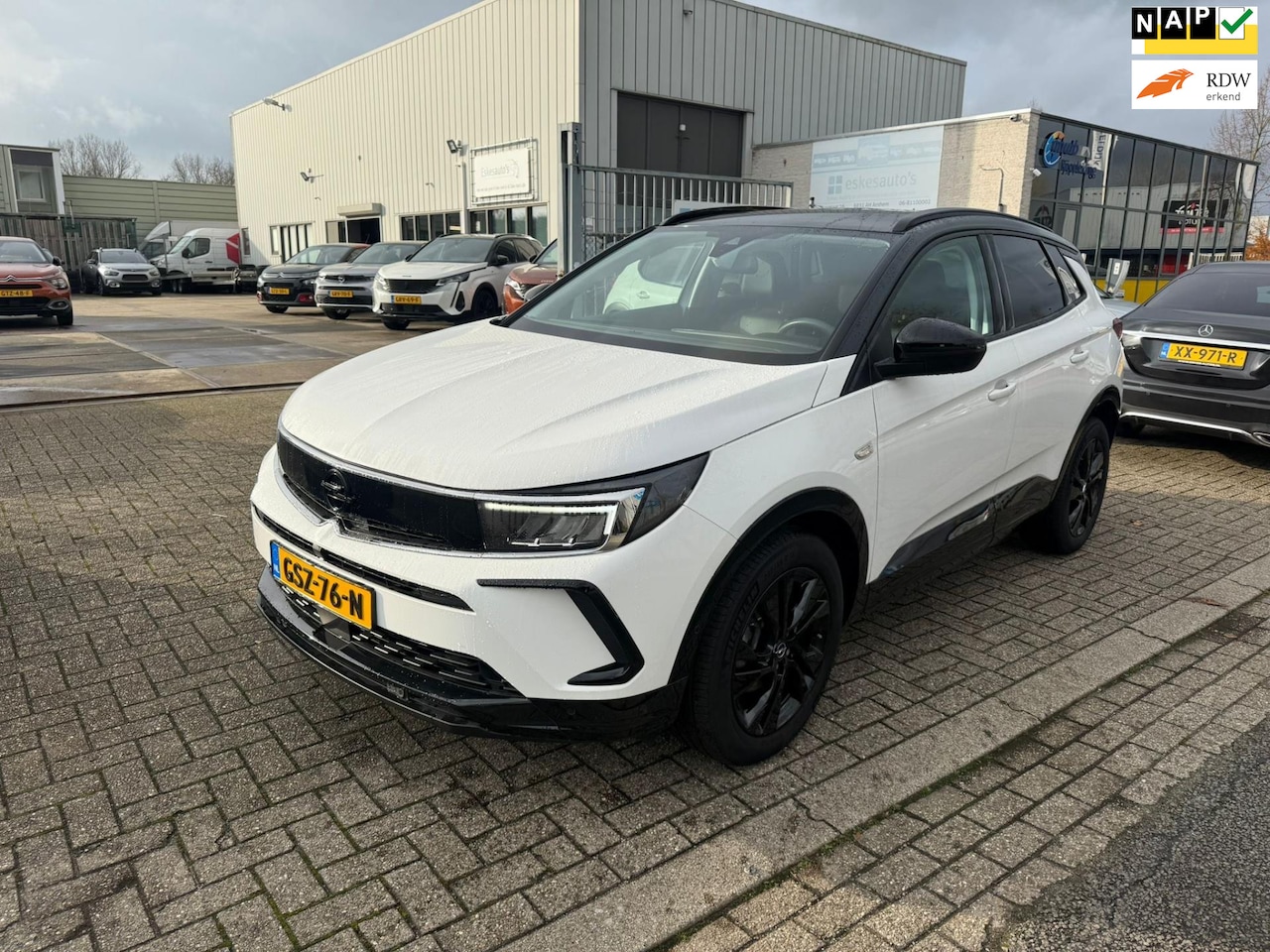 Opel Grandland - 1.2 Turbo GS Line 1.2 Turbo GS Line, Automaat, Nieuwstaat, Navi, - AutoWereld.nl