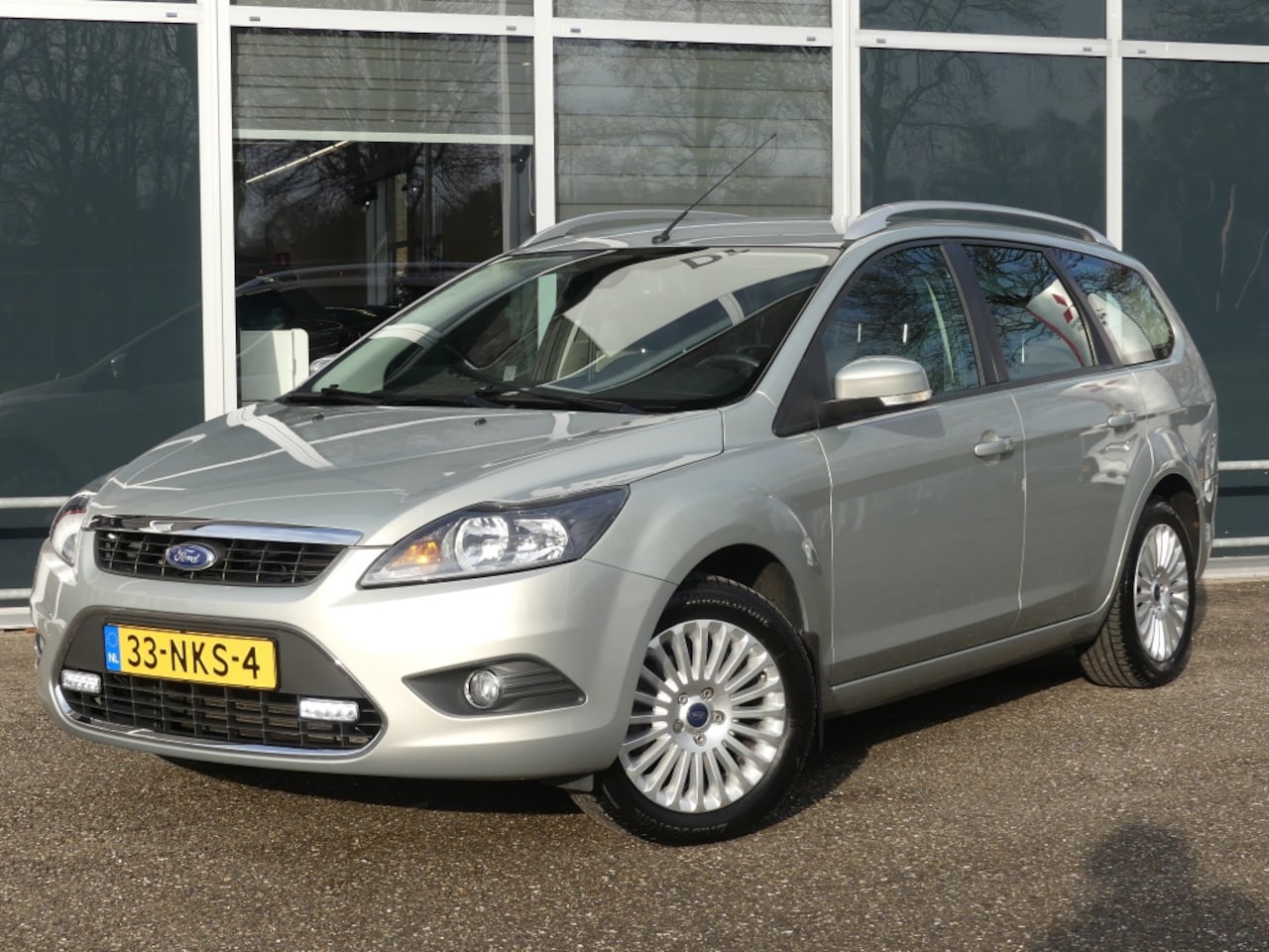 Ford Focus Wagon - 1.8 Limited | Eerste eigenaar! | Trekhaak | PDC - AutoWereld.nl