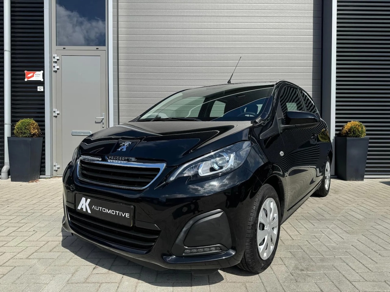 Peugeot 108 - 1.0 e-VTi Active 1.0 e-VTi Active - AutoWereld.nl