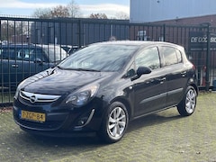 Opel Corsa - 1.4-16V Design Edition 5 deurs, Airco, 2015