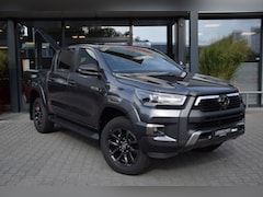 Toyota HiLux - 2.8 D-4D DUBBEL CABIN INVINCIBLE A/T BE TREKKER 5 SITZ VAN