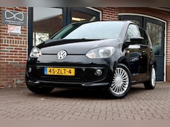 Volkswagen Up! - 1.0 high up BlueMotion | NL-AUTO | NAVIGATIE | AIRCO | TREKHAAK |LICHT METAAL | NAP