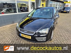 Ford Focus - 1.6-16V Futura