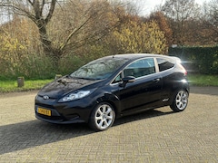 Ford Fiesta - 1.6 Ghia 120PK I AIRCO I ST I BLUETOOTH I CLIMA