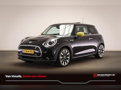 MINI Cooper - Resolute Edition 33 kWh | LED | PANORAMADAK | HALF LEDER | NAVIGATIE | DAB | CAMERA