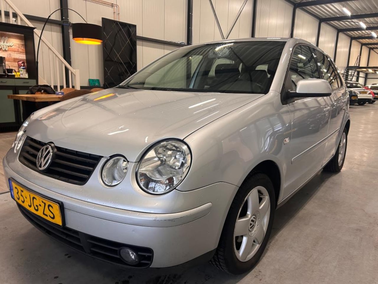 Volkswagen Polo - 1.4-16V Highline 2002 5D clima cruise - AutoWereld.nl