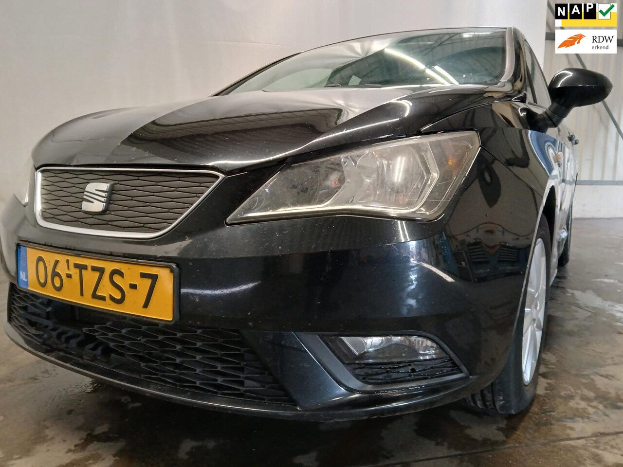 Seat Ibiza SC - 1.2 TDI Style Ecomotive - Airco - Navi - Bak defect - AutoWereld.nl