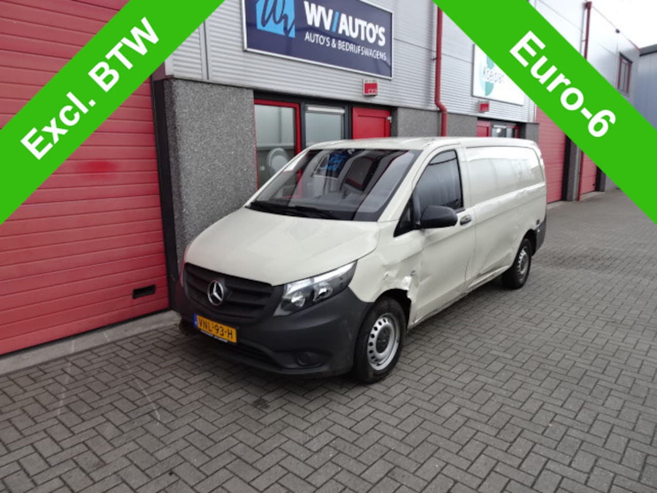 Mercedes-Benz Vito - 111 CDI 118239 km !!!!!!!!! rijdbare schade - AutoWereld.nl