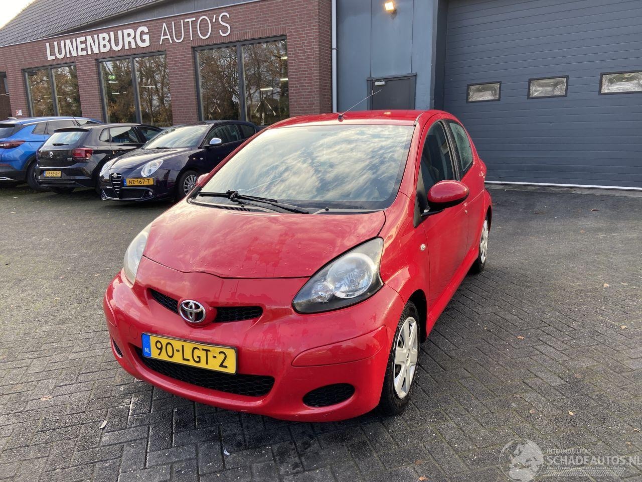 Toyota Aygo - 1.0-12V Comfort AIRCO Hatchback 5-dr. - AutoWereld.nl