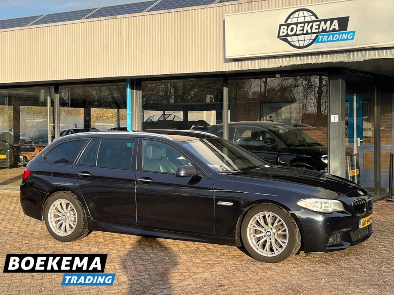 BMW 5-serie Touring - 530xd M-sport High Ex. Navi Camera ACC Leder SHZ Clima - AutoWereld.nl