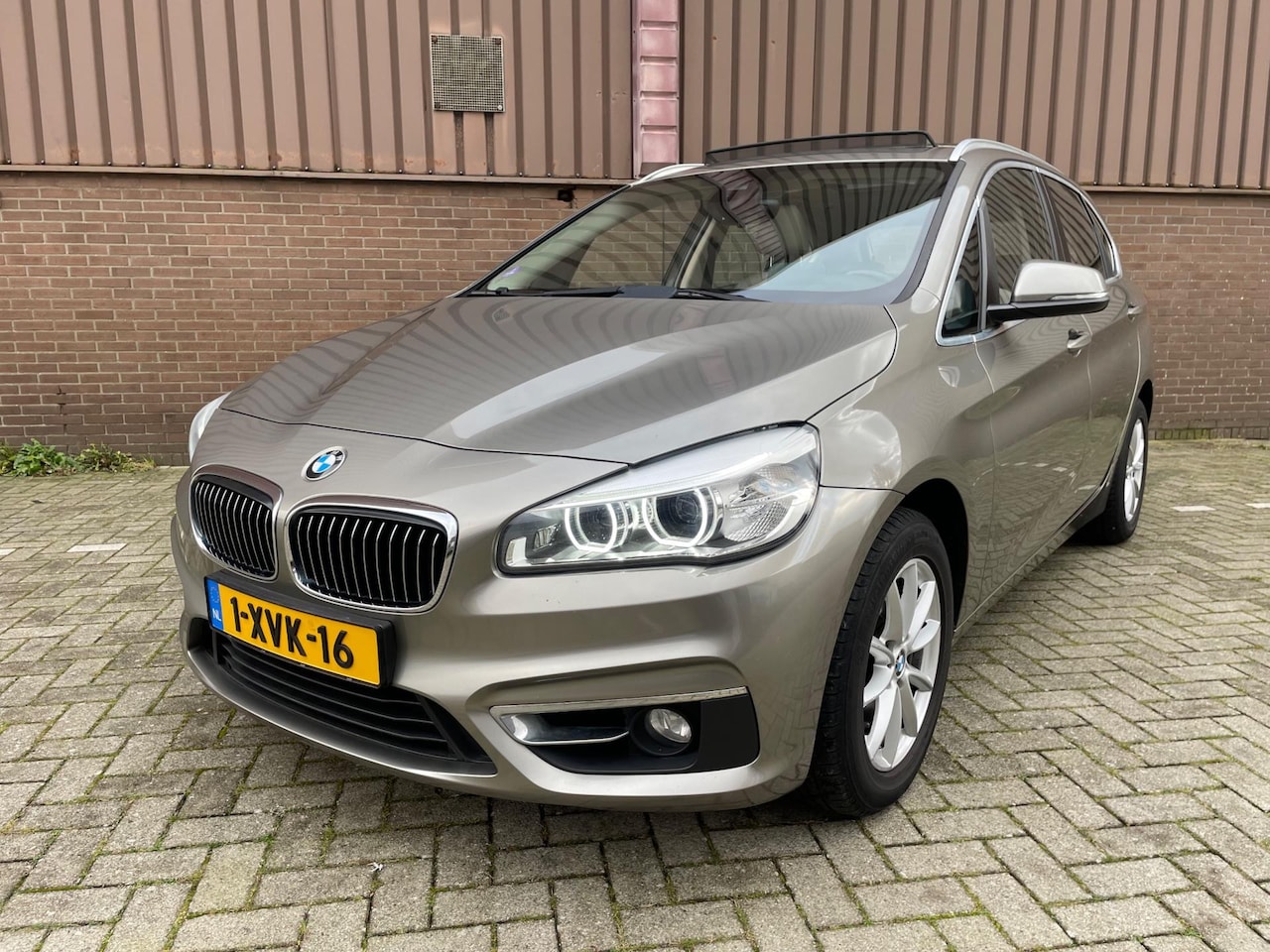 BMW 2-serie Active Tourer - 218i High Executive Aut. - AutoWereld.nl