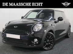 MINI Cooper - Hatchback / Airconditioning / Cruise Control / Navigatie / Multifunctioneel stuurwiel