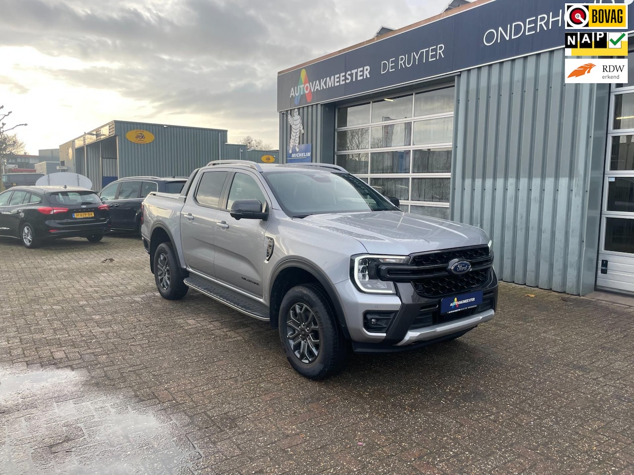 Ford Ranger - Wildtrac 3.0 V6 Diesel 240PK Grijs Kenteken - AutoWereld.nl