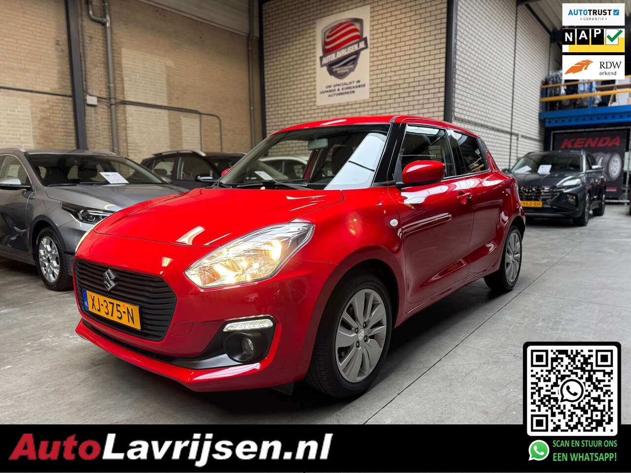 Suzuki Swift - 1.2 SELECT 4 CYLINDER MOTOR NAVIGATIE / CAMERA STOELVERWARMING NL AUTO NAP!! - AutoWereld.nl