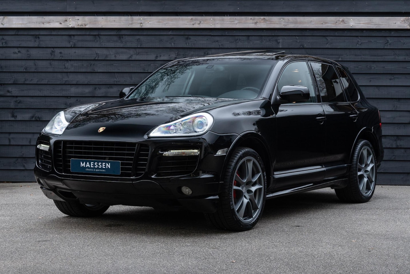 Porsche Cayenne - 4.8 GTS - Youngtimer - 2e eigenaar - BTW - Perfect onderhouden - - AutoWereld.nl