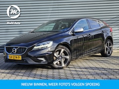 Volvo V40 - T4 R Design 190pk Automaat | Panodak | Trekhaak | Full LED | Lederen Sportstoelen Verwarmd