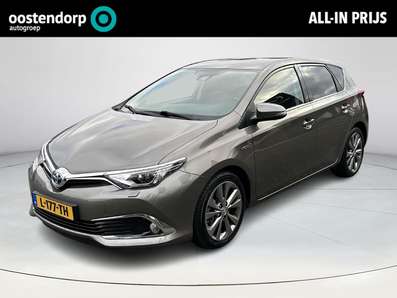 Toyota Auris - 1.8 Hybrid Executive | Navigatie | Achteruitrijcamera | Stoelverwarming - AutoWereld.nl