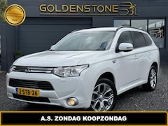 Mitsubishi Outlander - 2.0 PHEV Intense + Automaat, Navi, Clima, Cruise, Camera, Trekhaak, LM Velgen, N.A.P, APK