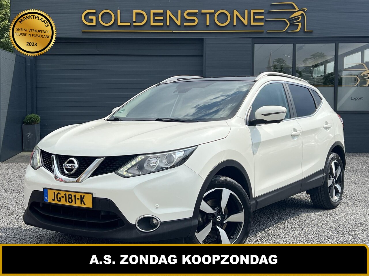 Nissan Qashqai - 1.2 N-Connecta 1e Eigenaar,Navi,Clima,Pano,Camera,Cruise,Trekhaak,Keyless,N.A.P,Nieuwe Apk - AutoWereld.nl