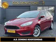 Ford Focus Wagon - 1.0 Trend 2e Eigenaar, Navi, Airco, Cruise, PDC, Trekhaak, N.A.P, APK tot 11-2025