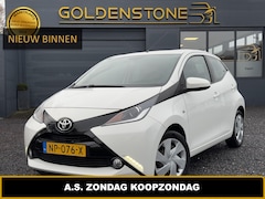 Toyota Aygo - 1.0 VVT-i x-play 2e Eigenaar, Navi, Airco, Cruise, Camera, Elek Ramen, N.A.P, APK tot 03-2