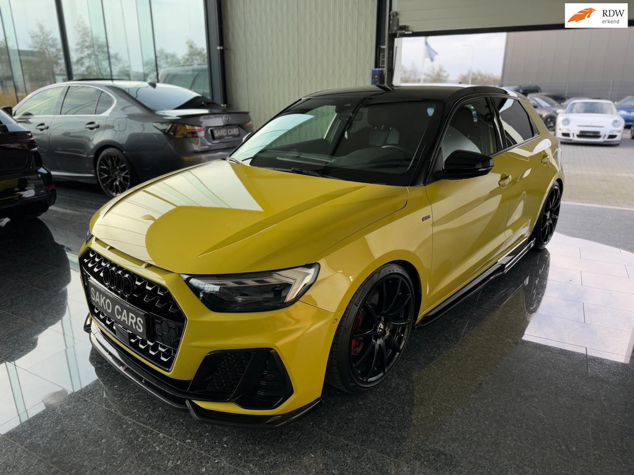 Audi A1 Sportback - 40 TFSI Pro Line S 245PK S-Tronic 2019 Milltek Uniek!! - AutoWereld.nl