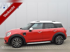 MINI Countryman - 2.0 Cooper D 2017 Chili Red Clima Navi 18" LMV ½Leder Afn. trekhaak Privacyglass