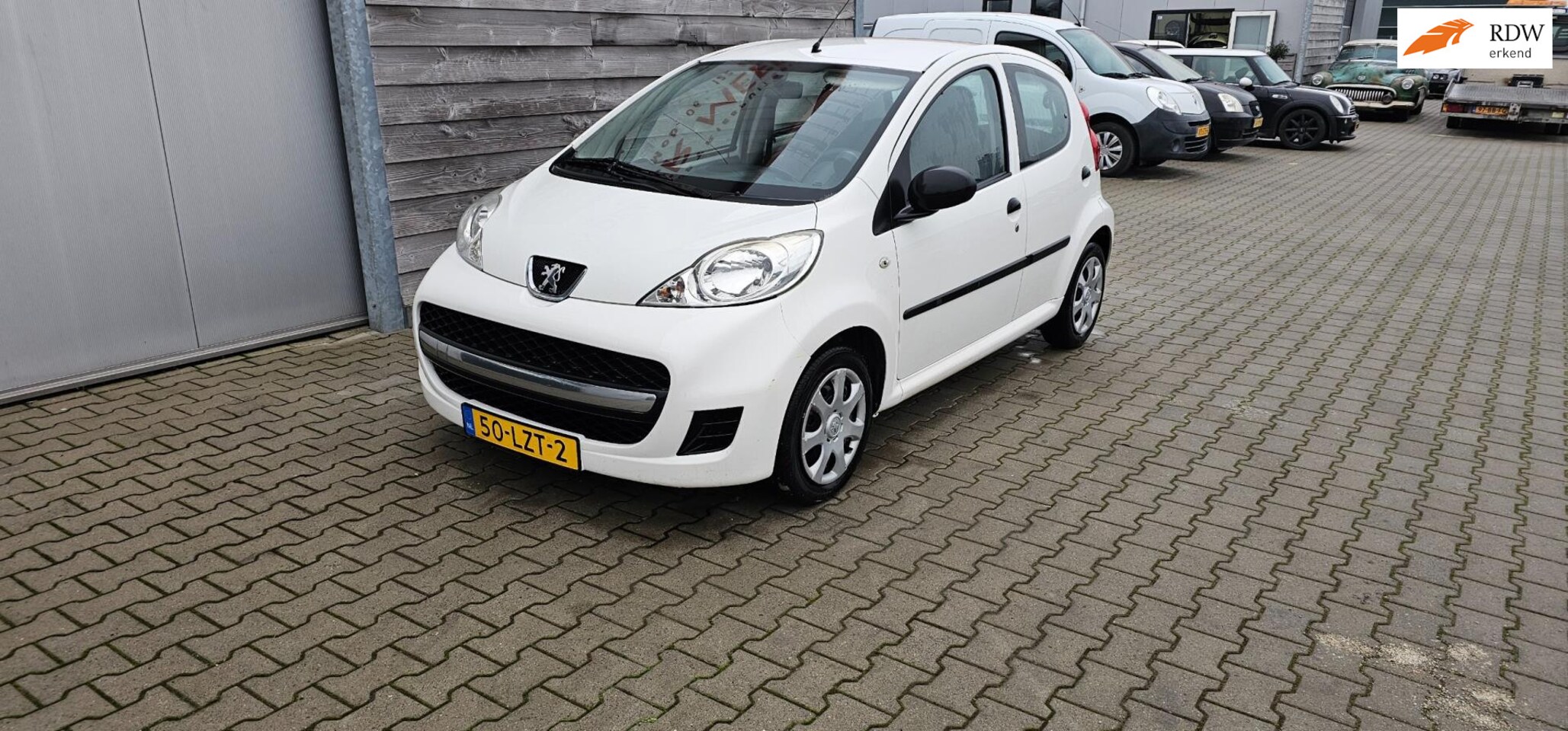 Peugeot 107 - 1.0-12V XR 1.0-12V XR - AutoWereld.nl