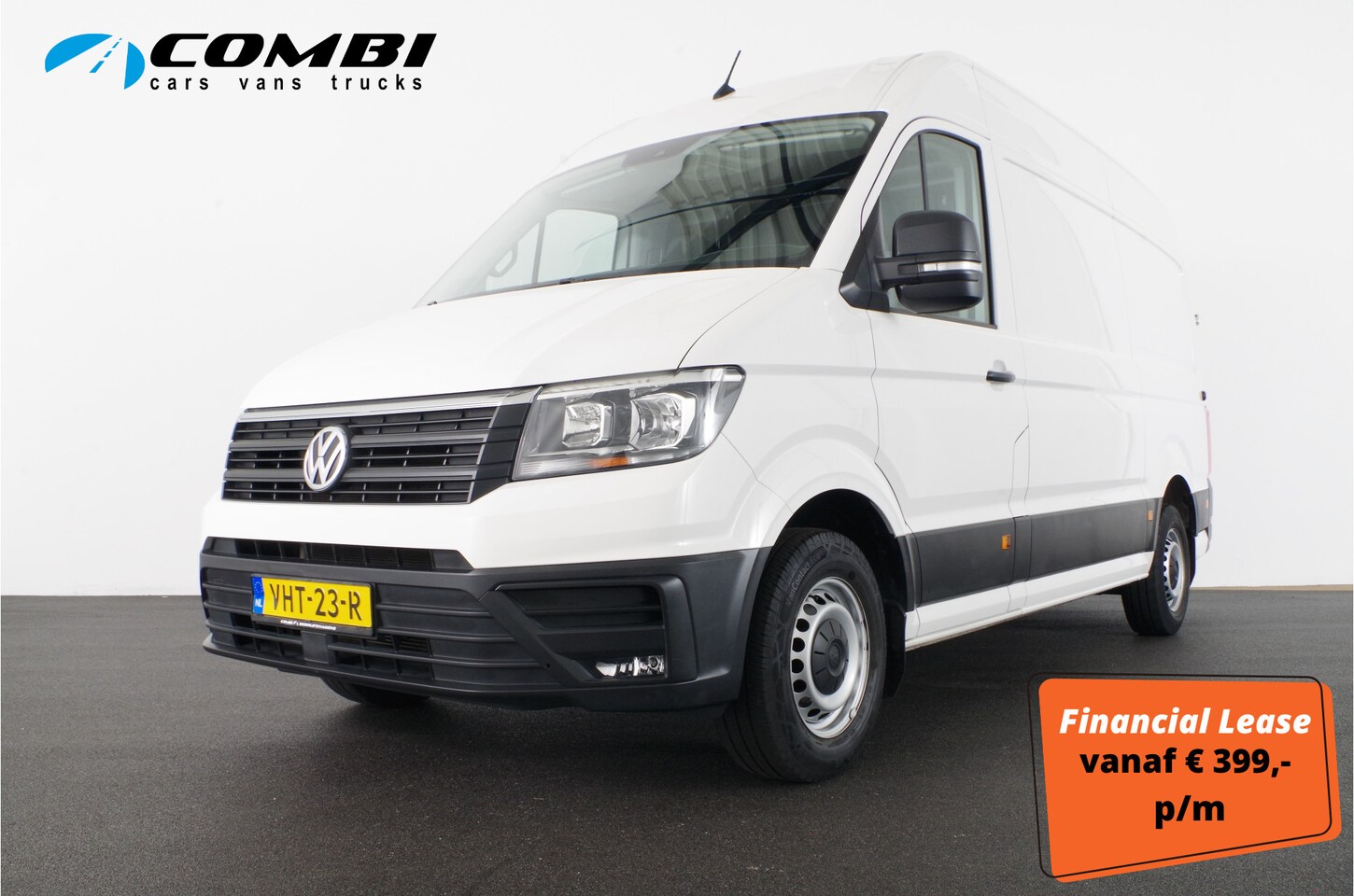 Volkswagen Crafter - 35 2.0 TDI L3H3 Highline 140pk > Automaat/Camera/Geveerde stoel/trekhaak - AutoWereld.nl