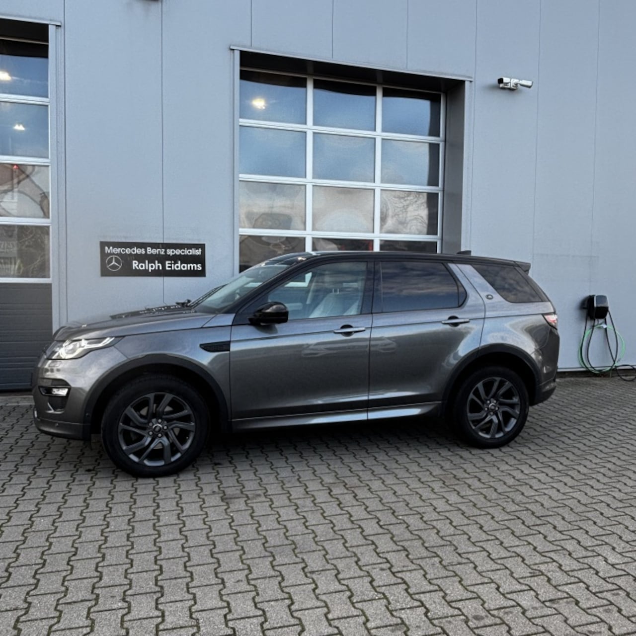 Land Rover Discovery Sport - 2.0 TD4 Pure 7p 2.0 TD4 Pure 7p. - AutoWereld.nl