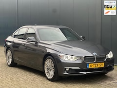 BMW 3-serie - 328i HUD|M-interieur|Grote Navi|Netjes