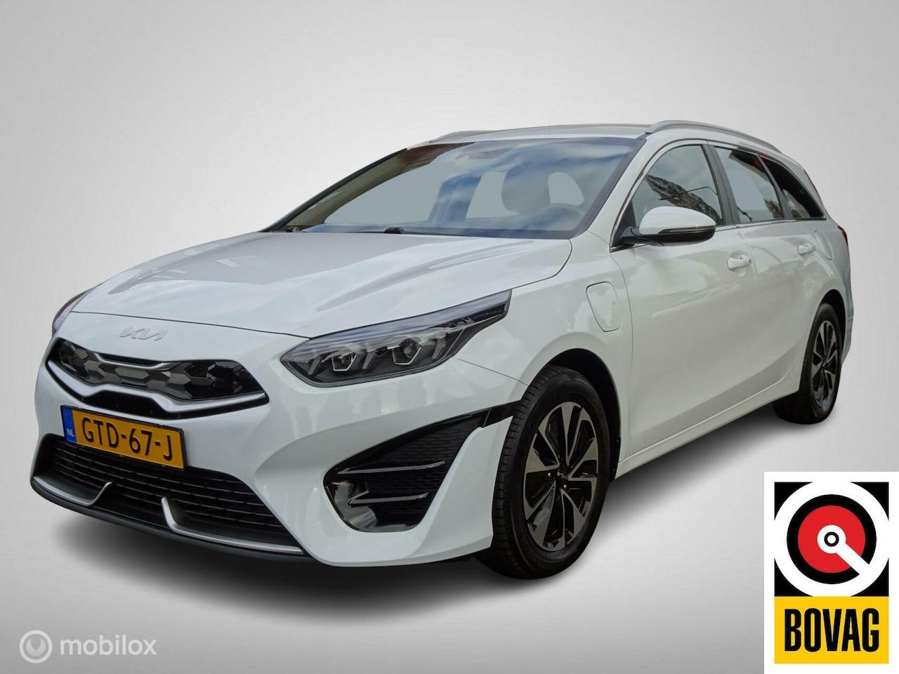 Kia Cee'd Sportswagon - Ceed 1.6 GDI PHEV DynamicLine Carplay, Stoel en Stuurverwarming !!! - AutoWereld.nl