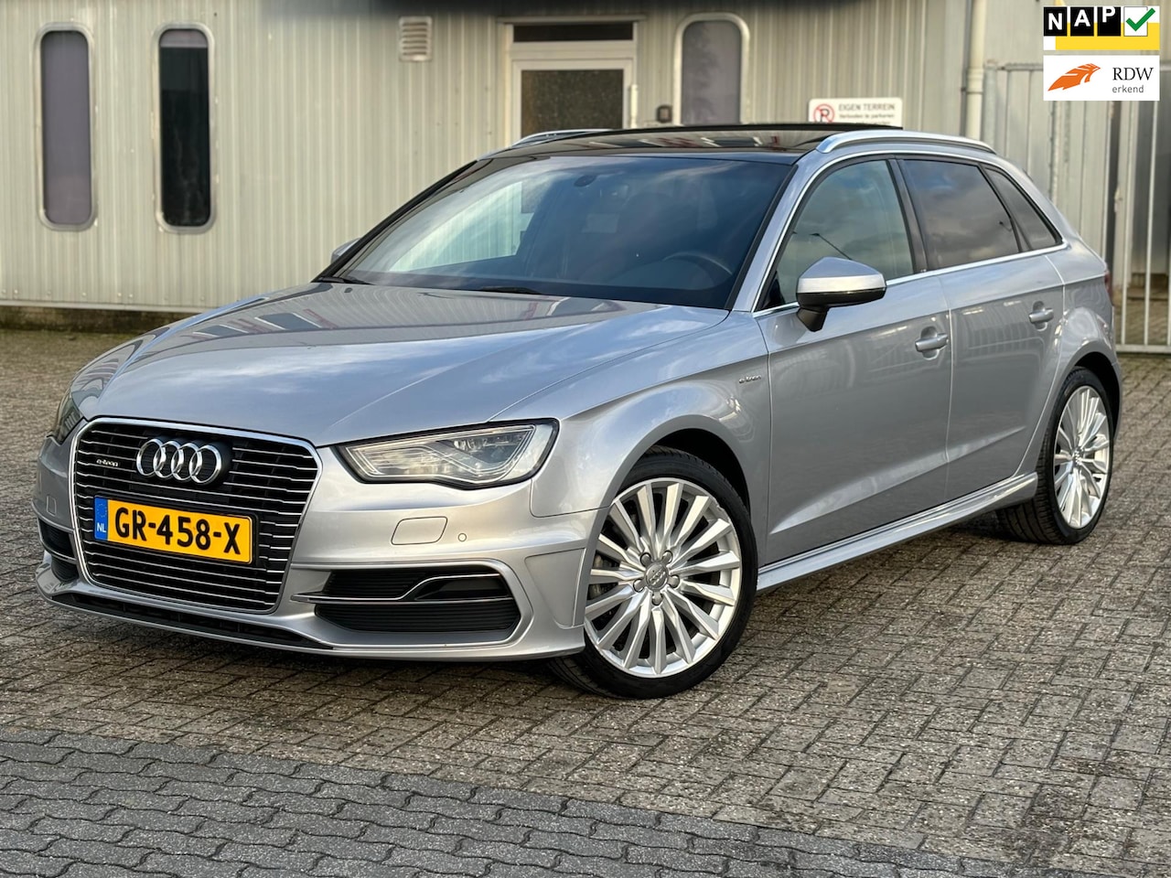 Audi A3 Sportback - 1.4 e-tron PHEV Ambition Pro Line plus 1.4 e-tron PHEV Ambition Pro Line plus, Nap, Navi, S-Line, Pano - AutoWereld.nl