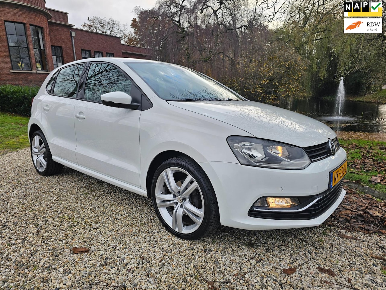 Volkswagen Polo - 1.2 TSI Highline 5-deurs AIRCO/cruise - AutoWereld.nl