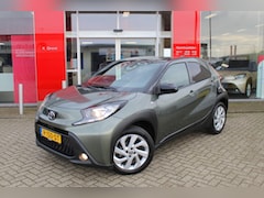 Toyota Aygo X - 1.0 VVT-i MT First Pulse | Stoelverwarming | CarPlay