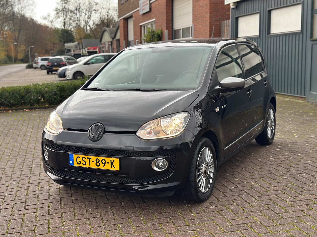 Volkswagen Up! - 1.0 cheer up! BlueMotion 1.0 cheer up! BlueMotion - AutoWereld.nl