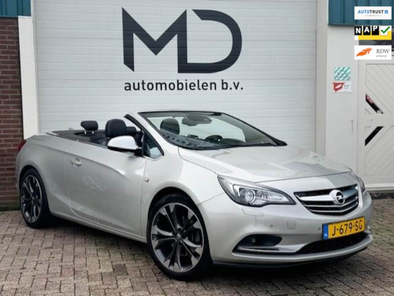 Opel Cascada - 1.4 Turbo ecoFLEX Innovation / Sport / LED - AutoWereld.nl