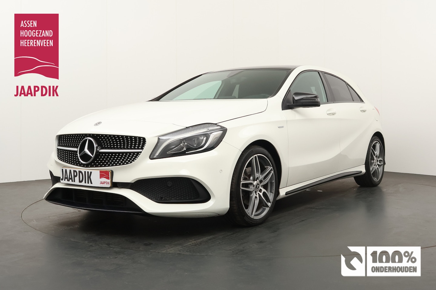 Mercedes-Benz A-klasse - BWJ 2018 160 102 PK AMG Line AMG LINE / LEDER ALCANTARA / PANORAMA / LMV 18 INCH / CAMERA - AutoWereld.nl