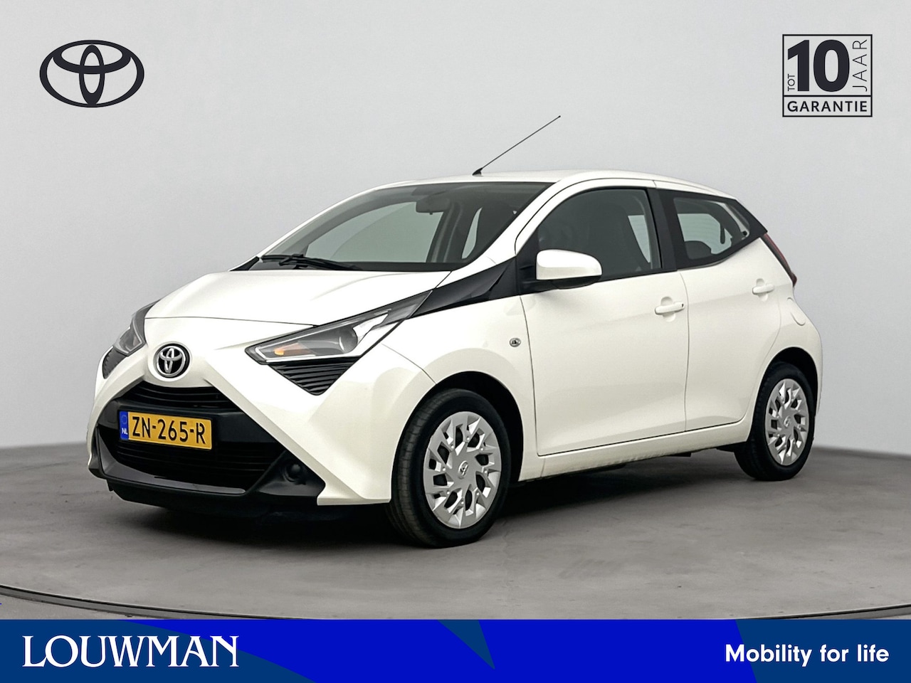 Toyota Aygo - 1.0 VVT-i x-play | Airco | Centrale deurvergrendeling met afstandsbediening | - AutoWereld.nl