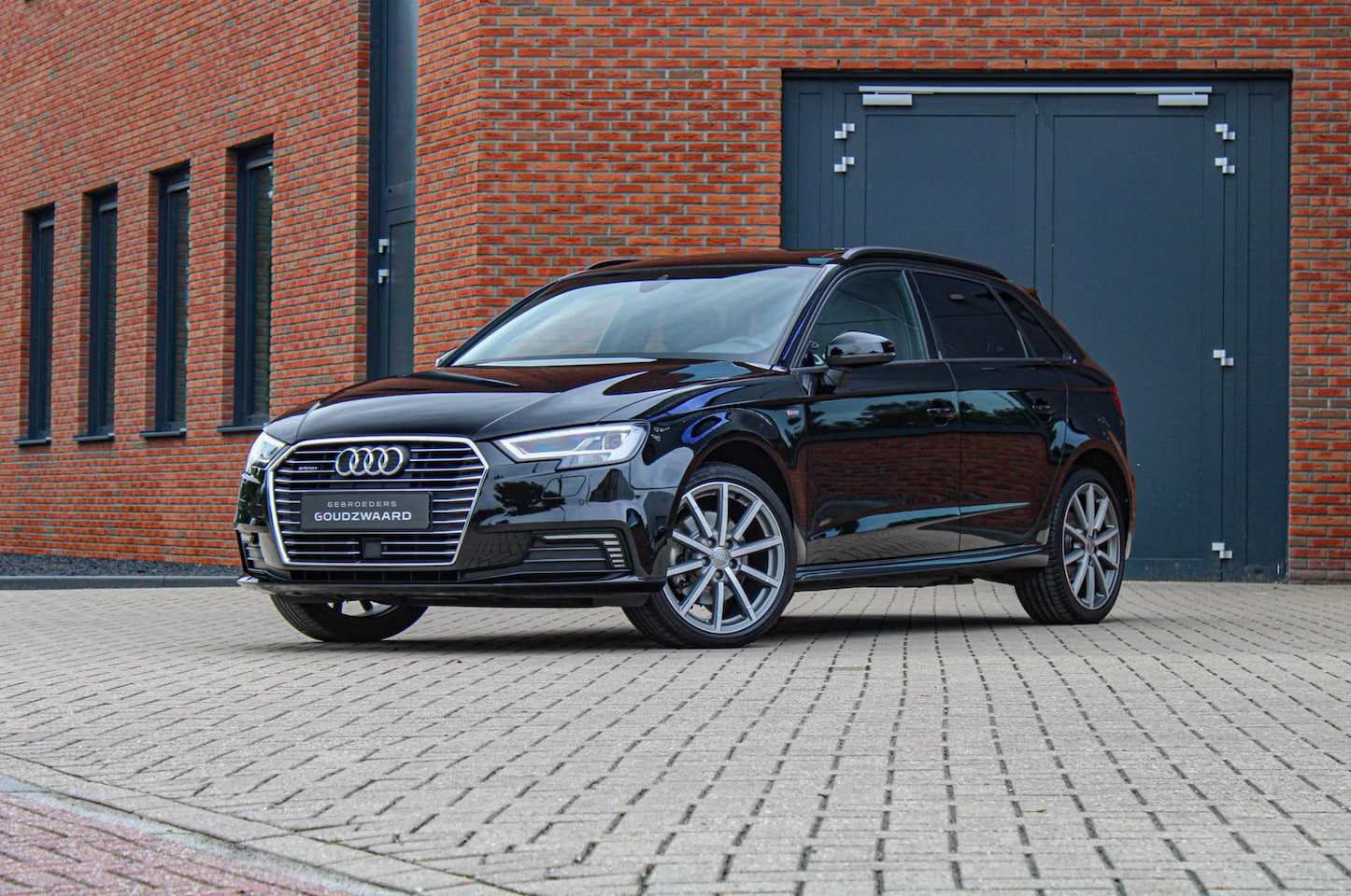 Audi A3 Sportback - 40 TFSI e-tron S-Line | Pano | Matrix | Virtual | Camera - AutoWereld.nl