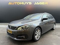 Peugeot 308 SW - 1.2 PureTech Blue Lease Executive