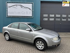 Audi A4 Limousine - 2.0 Automaat Clima Lm velgen Youngtimer Nap Incl nw Apk 12-2025